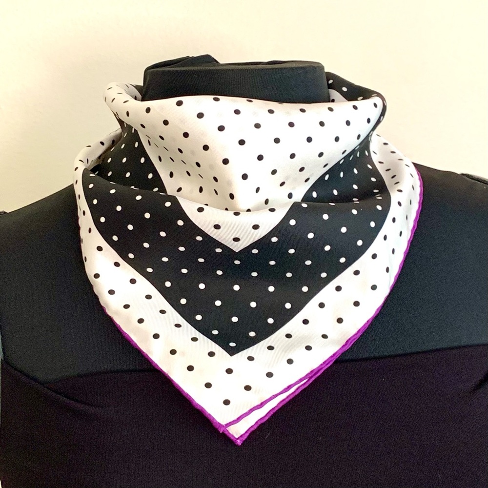 SOLD Ben Silver Charleston NWT Silk Pocket Square - Picture 3 of 12